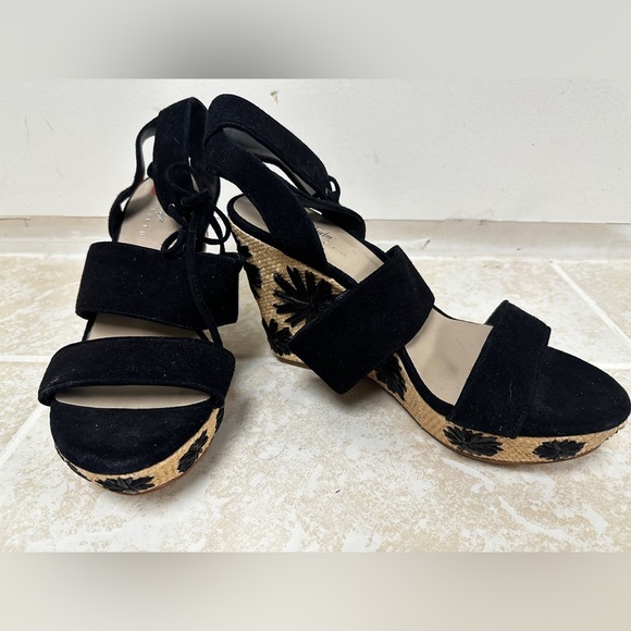 Lord & Taylor Limited Edition Wedges with Flower Embellished design - Picture 1 of 7